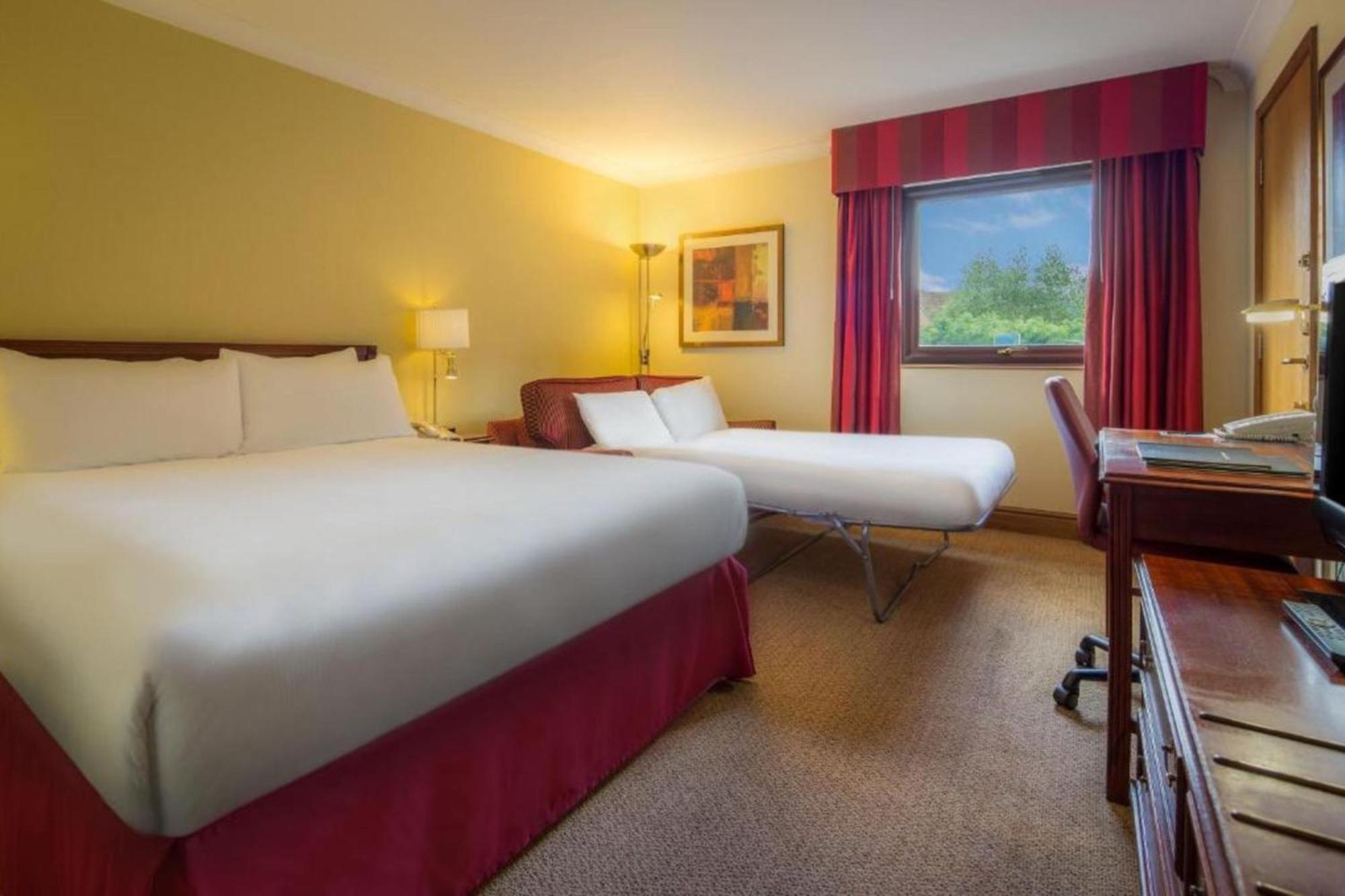Delta Hotels By Marriott Warwick Warwick  Eksteriør billede