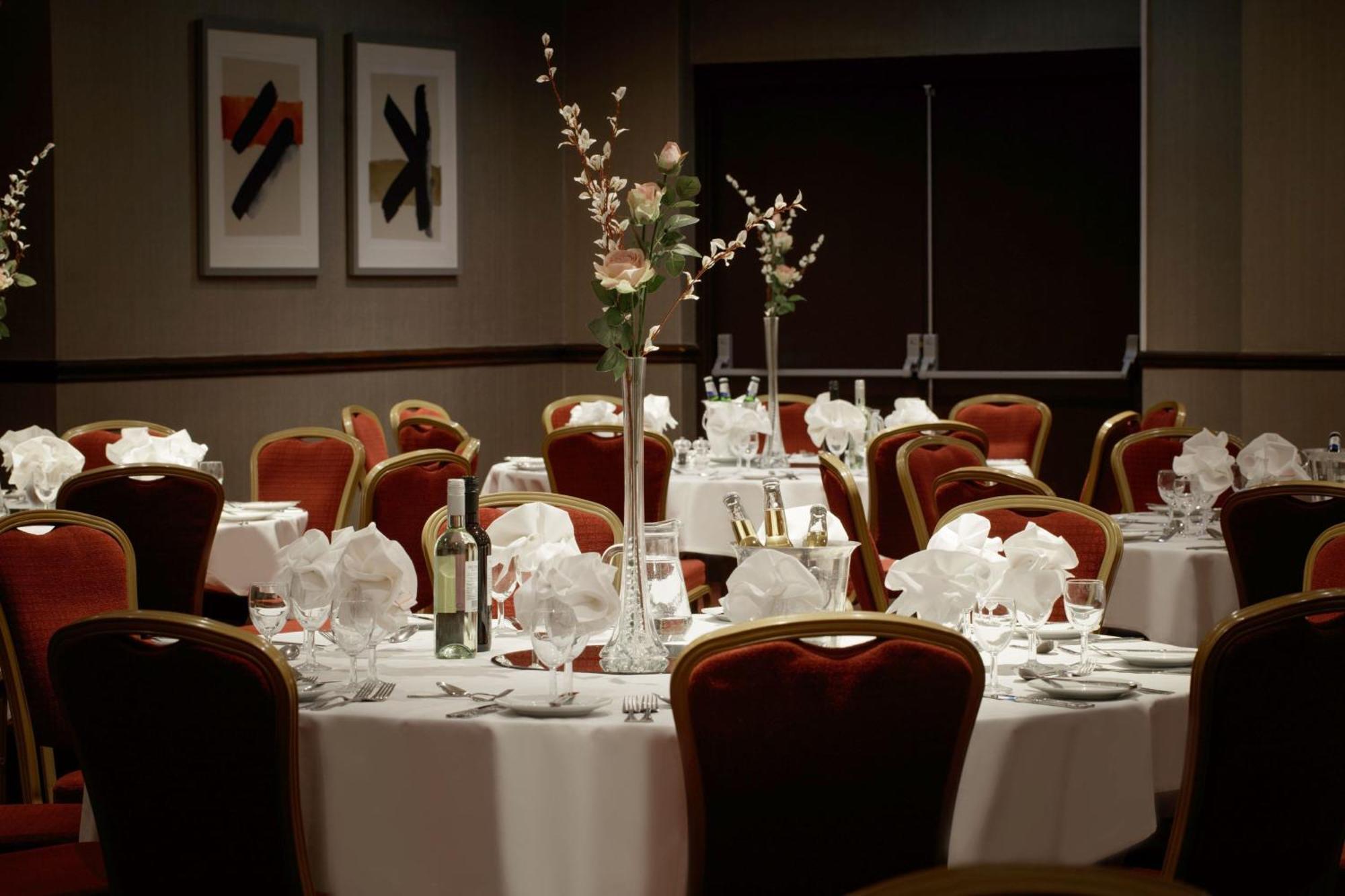 Delta Hotels By Marriott Warwick Warwick  Eksteriør billede